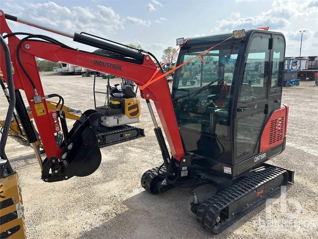 AGT QNT50R Minikoparki