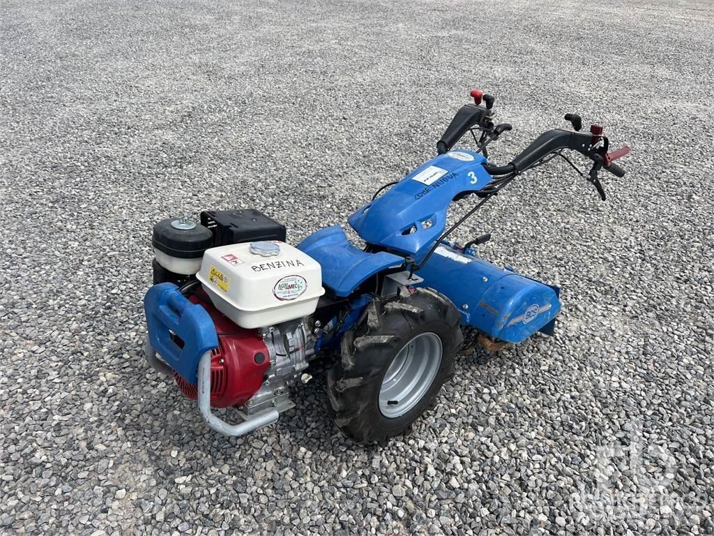 BCS 730 Kultywatory