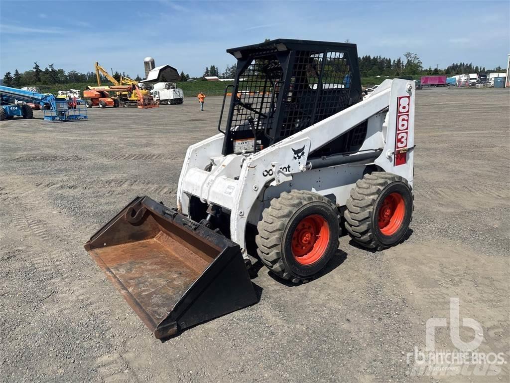 Bobcat 863 Ładowarki burtowe