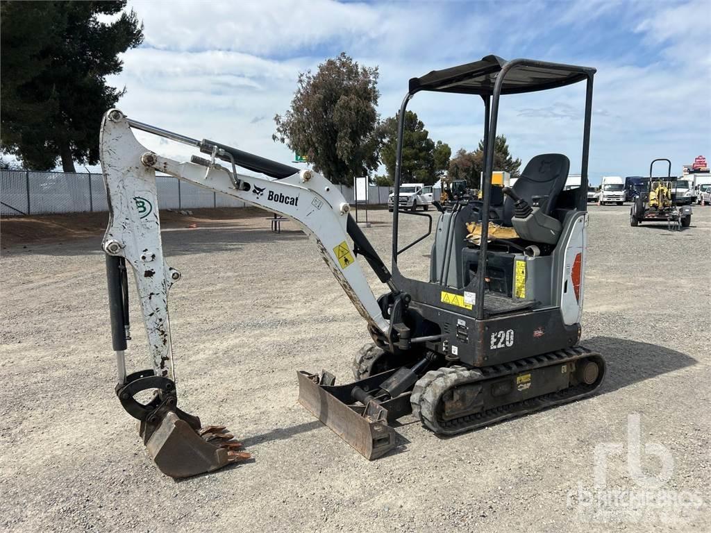 Bobcat E20 Minikoparki