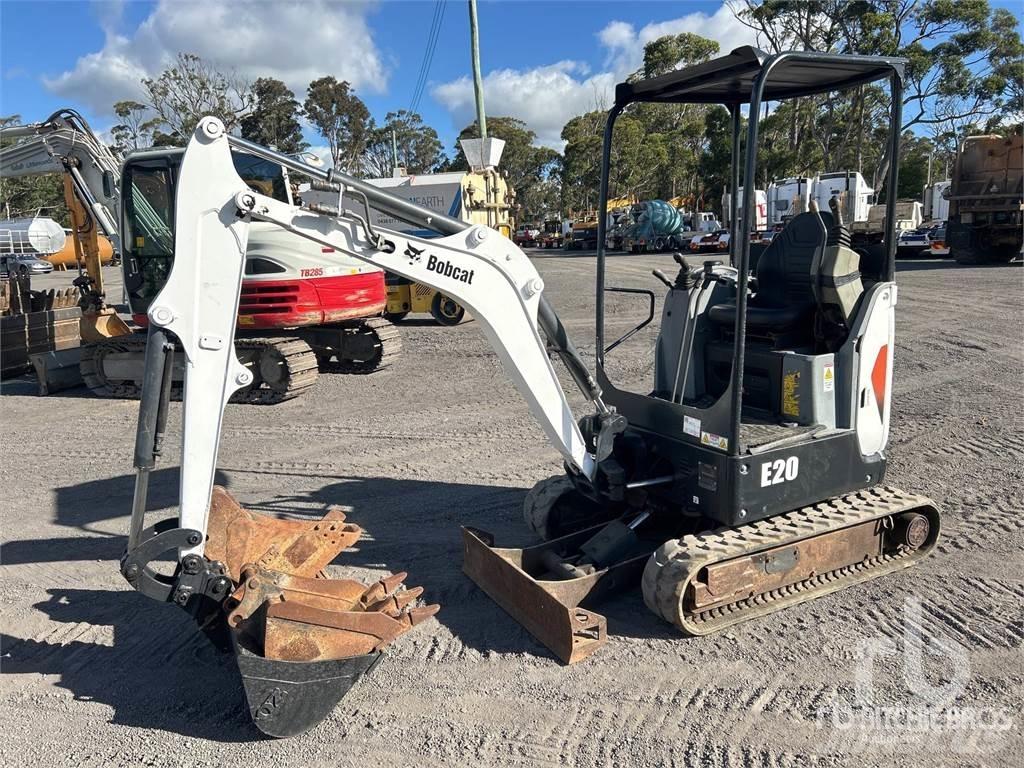 Bobcat E20 Minikoparki