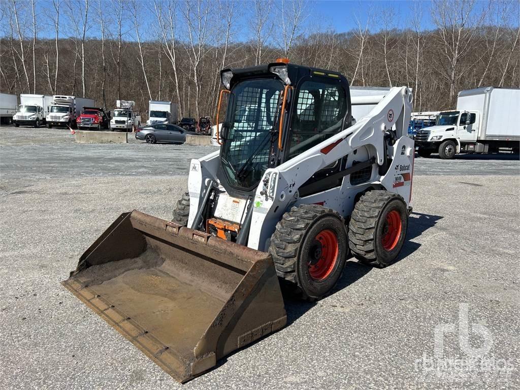 Bobcat S740 Ładowarki burtowe