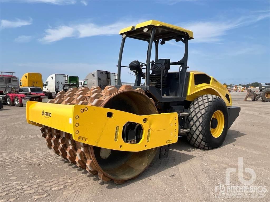 Bomag BW211D-5 Kompaktory