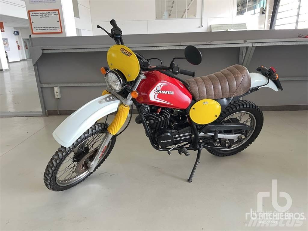  CAGIVA 350 Samochody osobowe