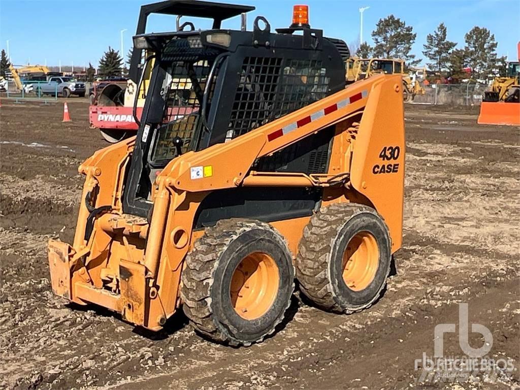 CASE 430 Ładowarki burtowe