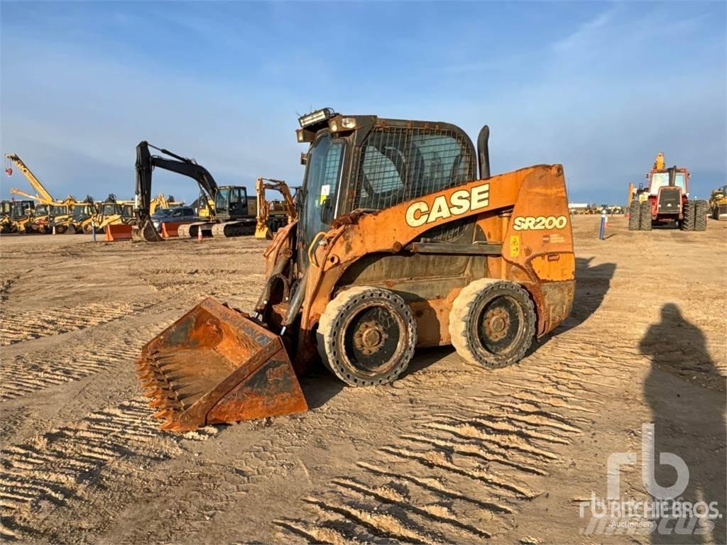 CASE SR200 Ładowarki burtowe