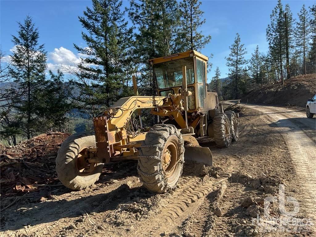 CAT 140G Równiarki