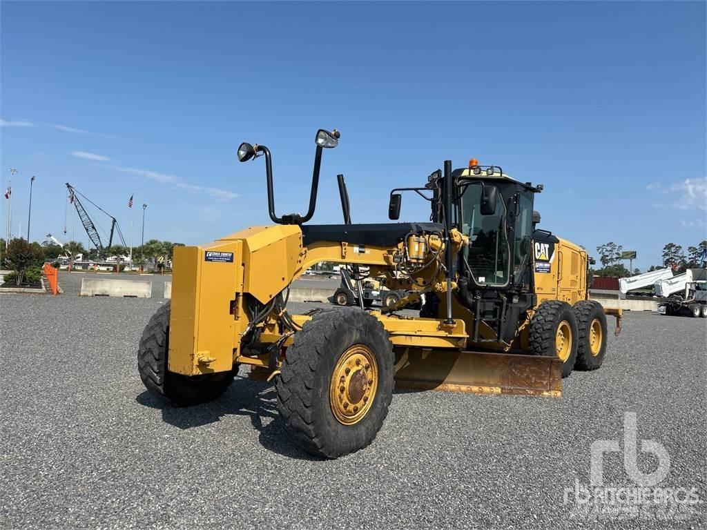 CAT 140M2 AWD Równiarki