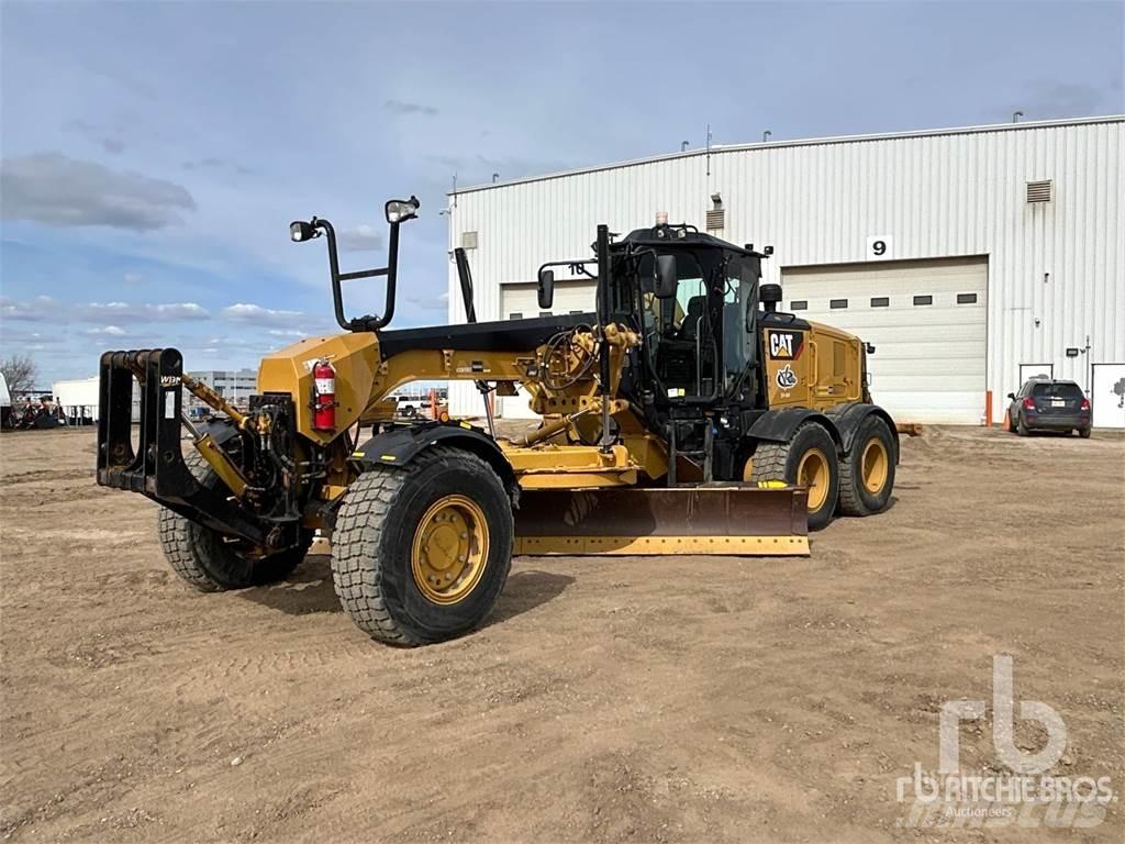 CAT 140M3 Równiarki