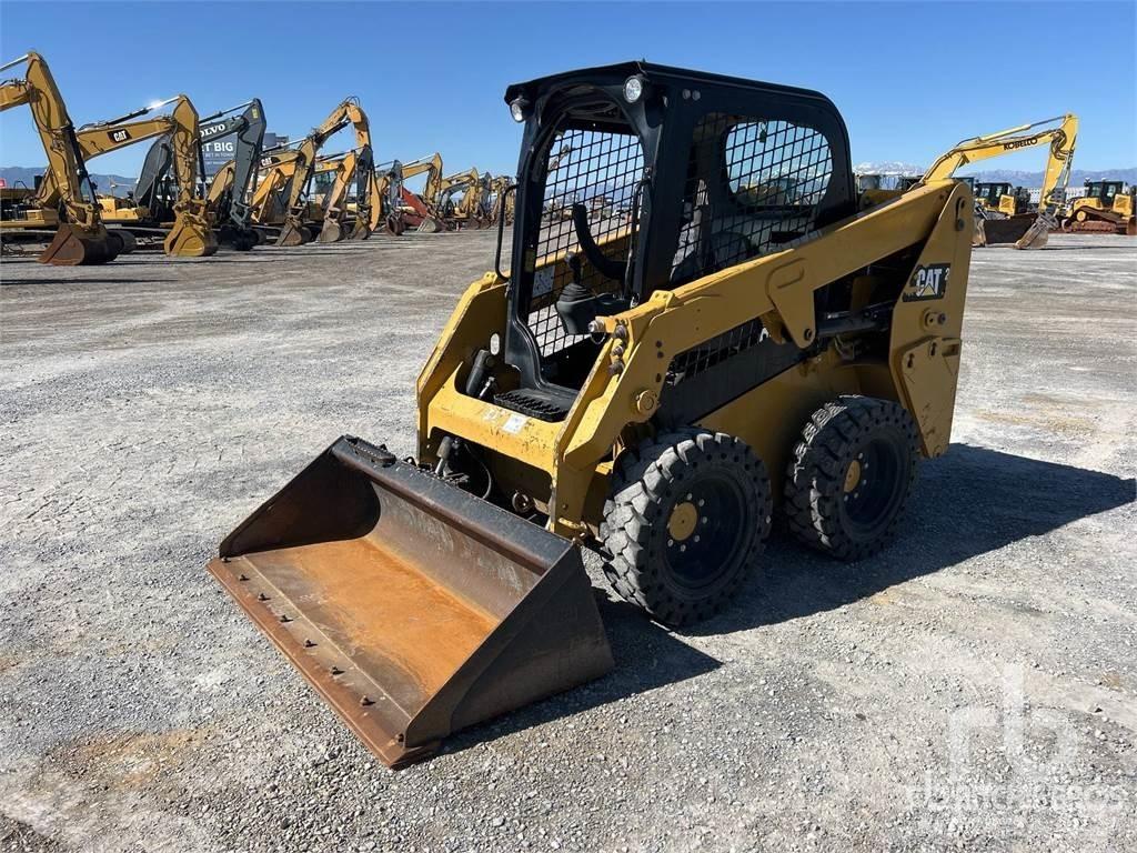 CAT 226D C1-H2 Ładowarki burtowe