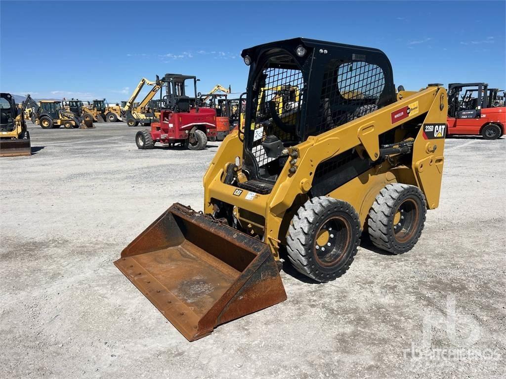 CAT 226D C1-H2 Ładowarki burtowe