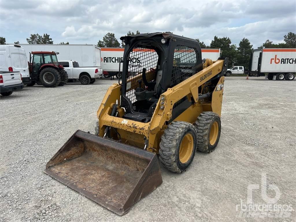 CAT 232D Ładowarki burtowe