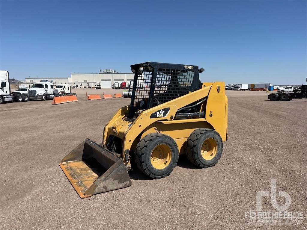 CAT 236B3 Ładowarki burtowe
