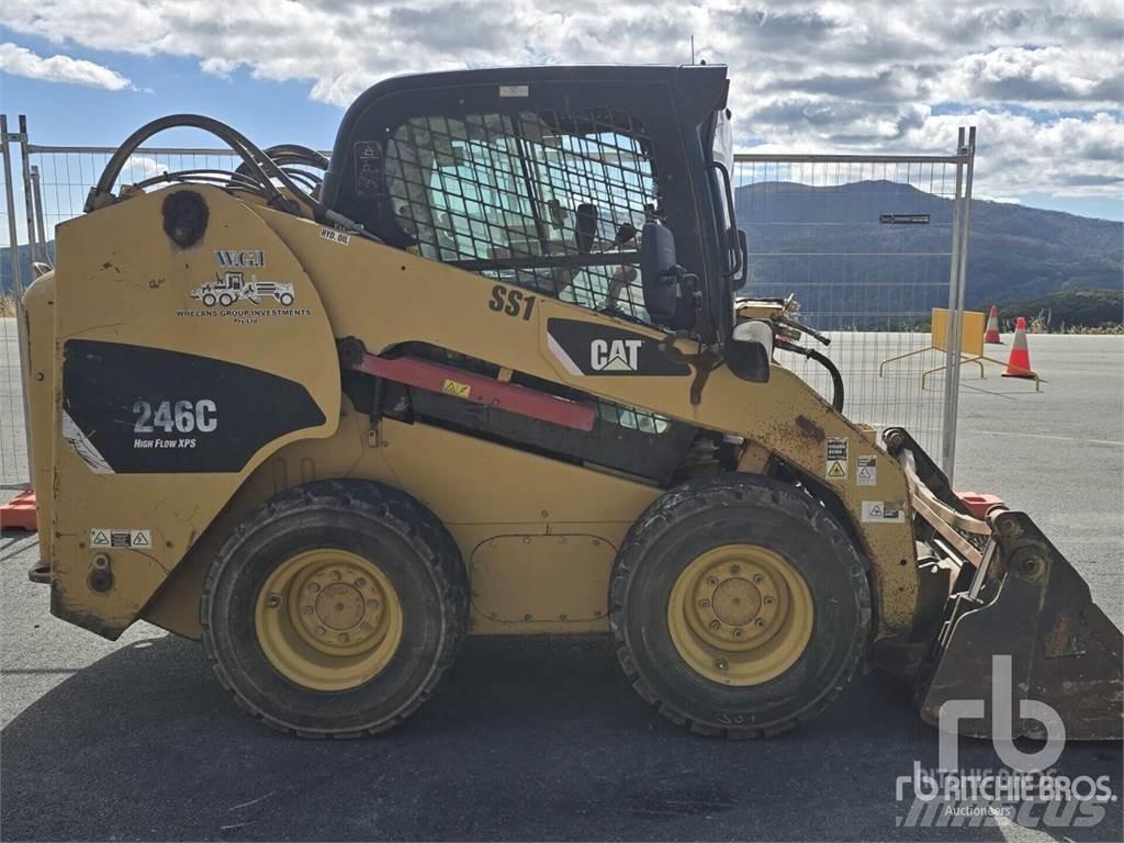 CAT 246C Ładowarki burtowe