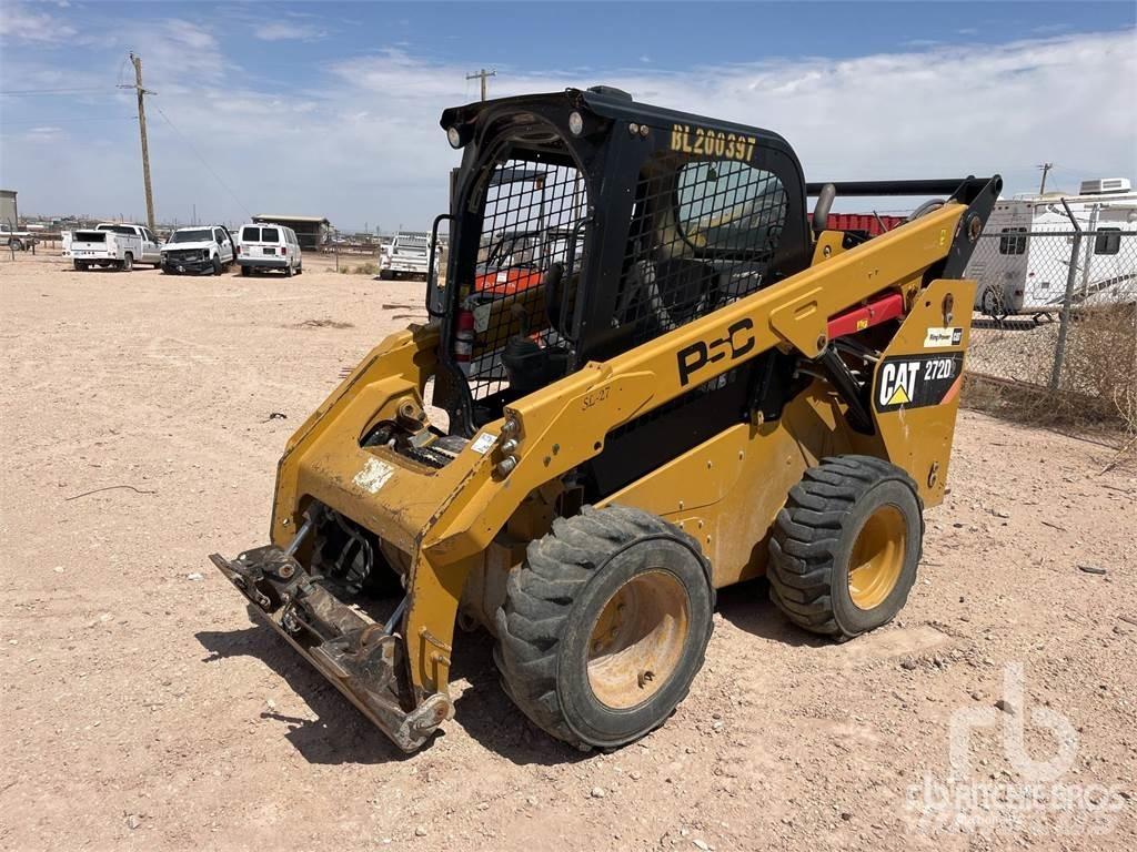 CAT 272D2 Ładowarki burtowe
