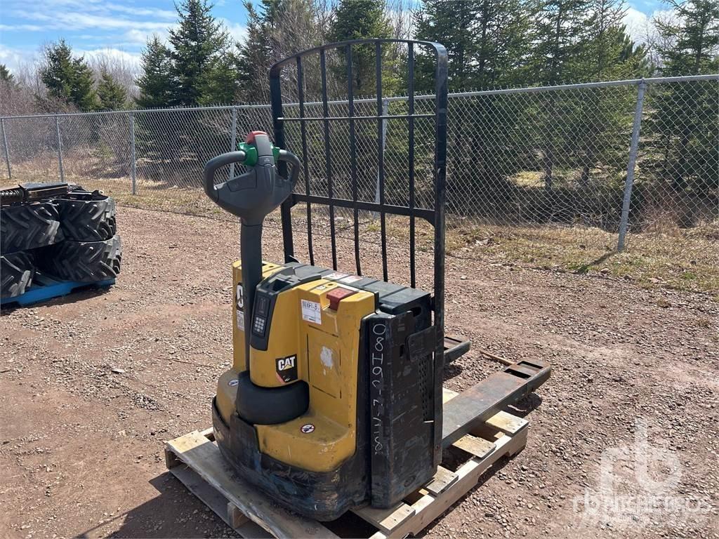 CAT 2WPL4500 Regały do palet