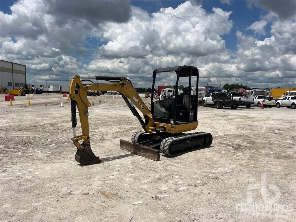 CAT 302.7DCR Minikoparki