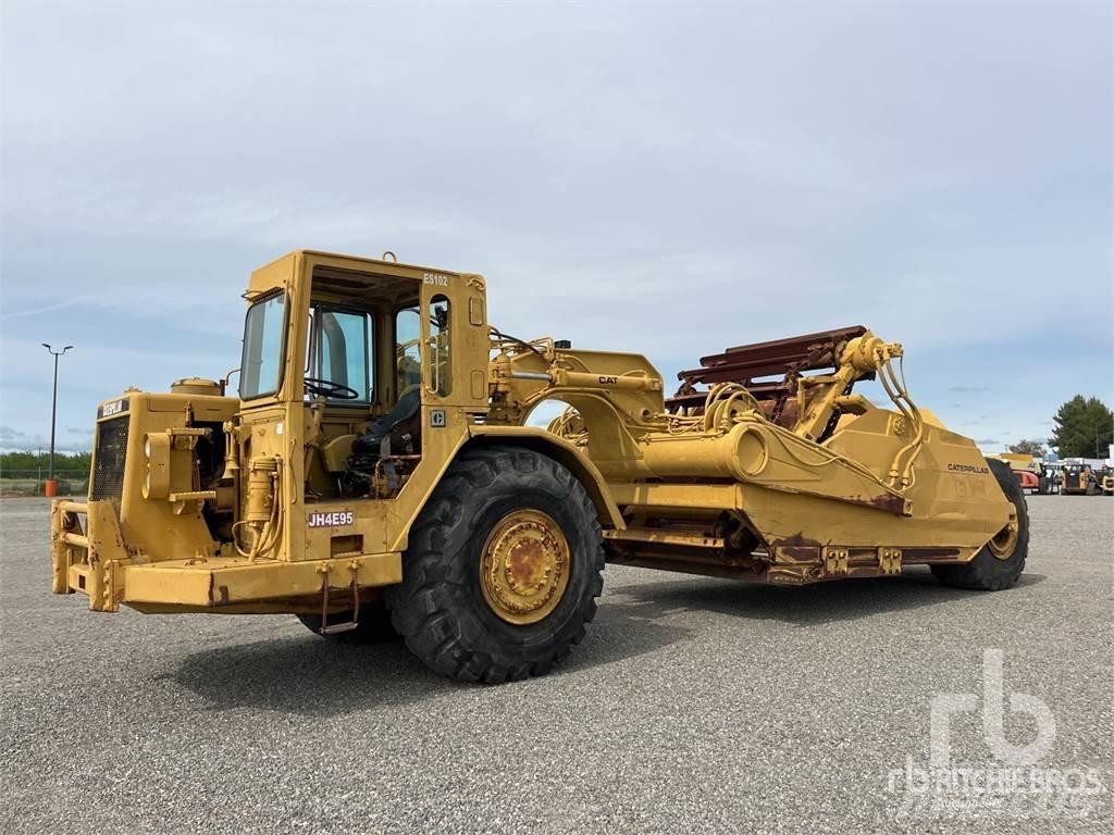 CAT 623B Skrobaki