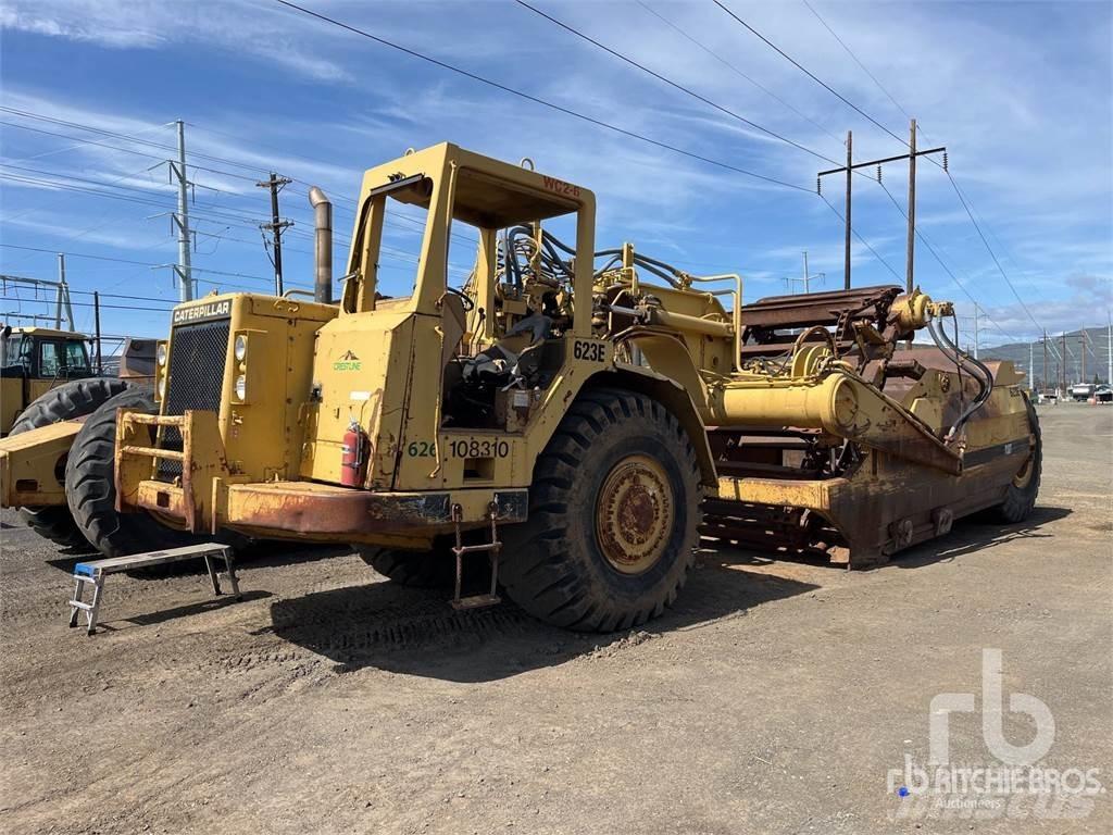 CAT 623E Skrobaki