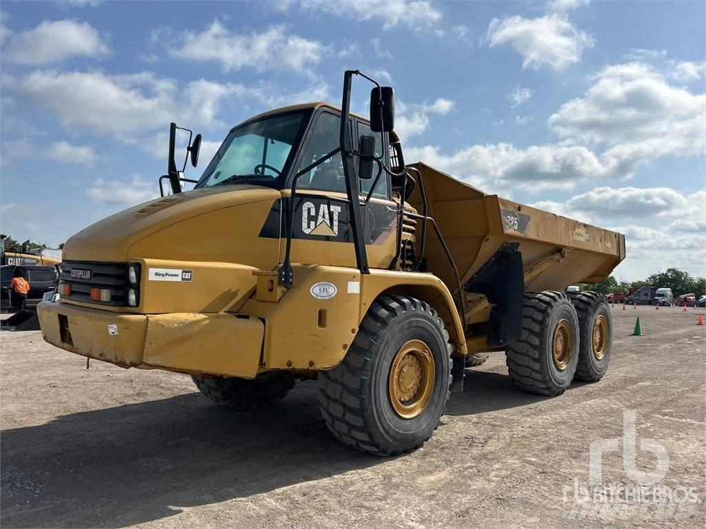 CAT 725 Wozidła przegubowe