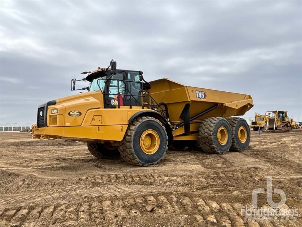 CAT 745 Wozidła przegubowe