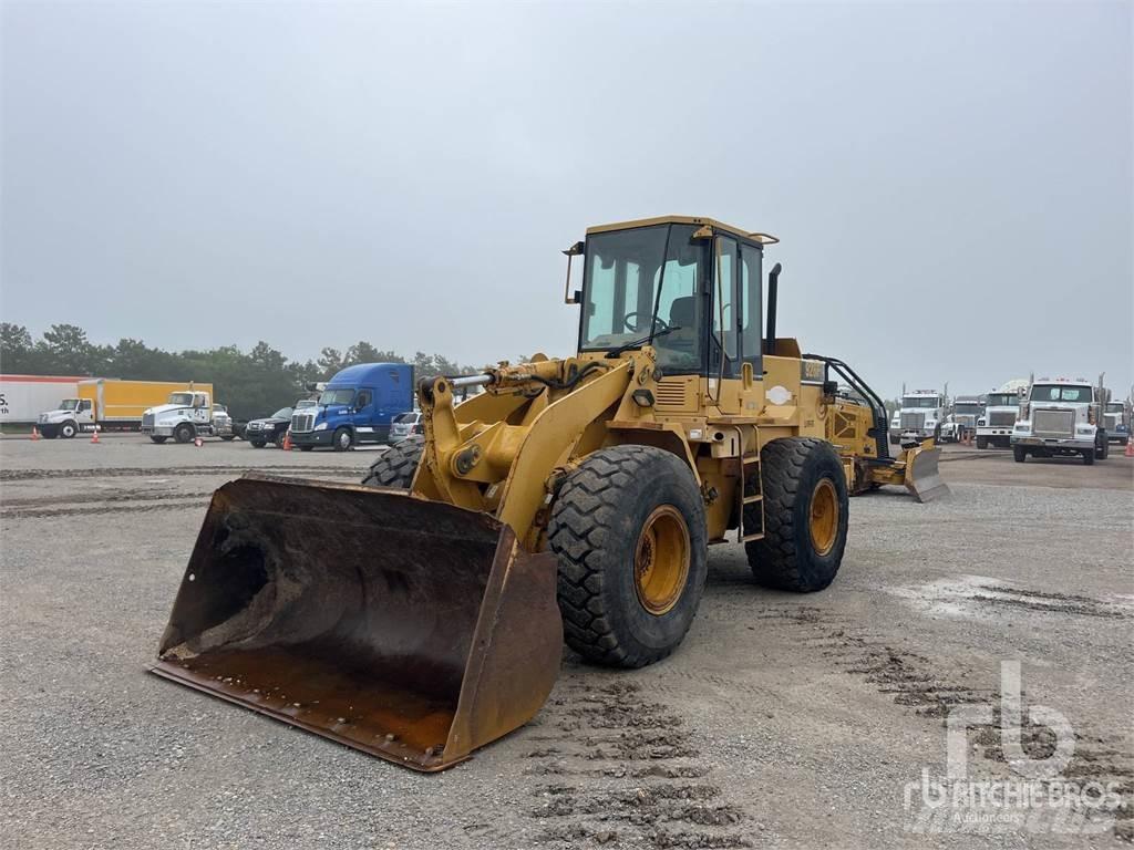 CAT 928F Ładowarki kołowe