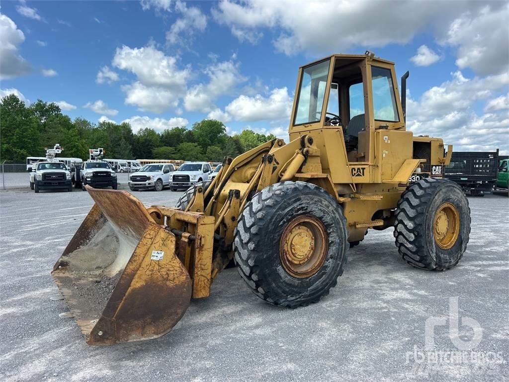 CAT 930 Ładowarki kołowe