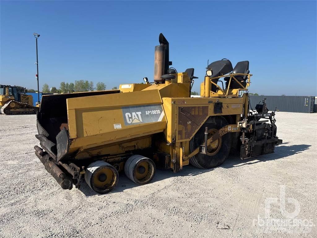 CAT AP-1000D Rozściełacze do asfaltu