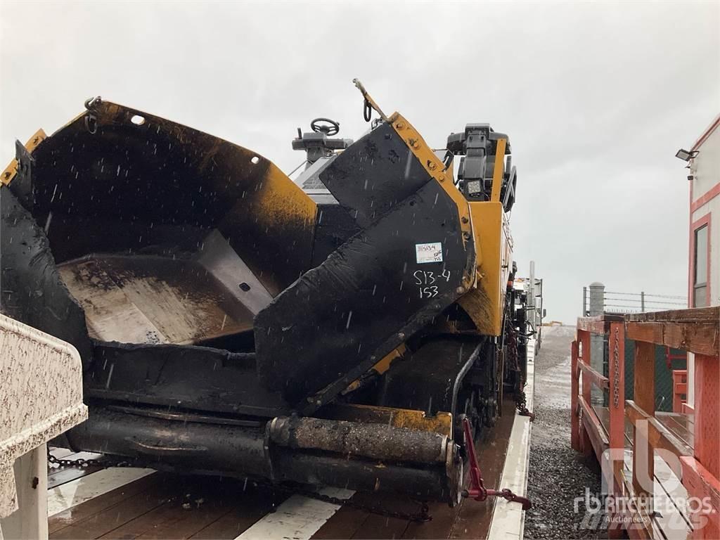 CAT AP655F Rozściełacze do asfaltu