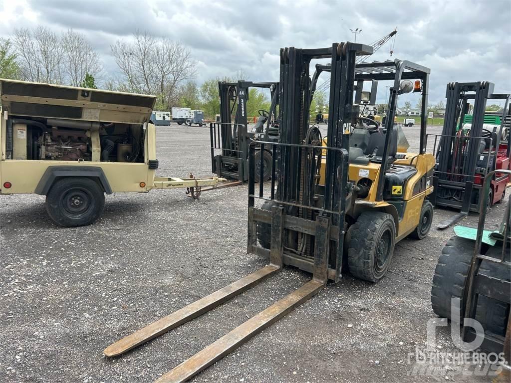 CAT C5000 Wózki Diesla