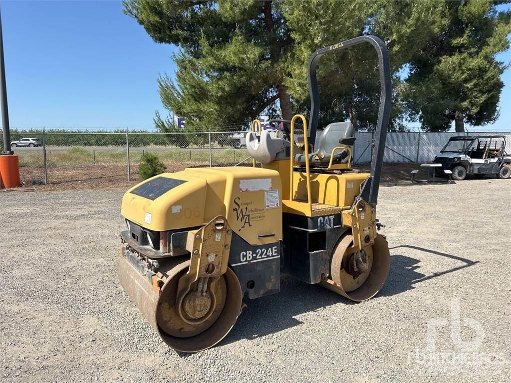 CAT CB224E Walce dwubębnowe