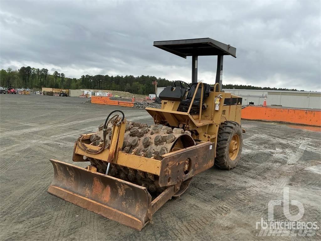 CAT CP433C Kompaktory