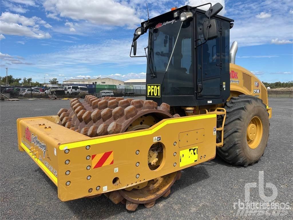 CAT CP74B Kompaktory