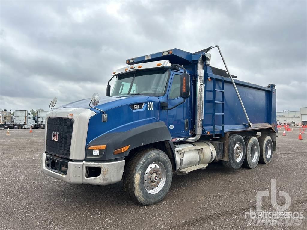 CAT CT660 Wywrotki