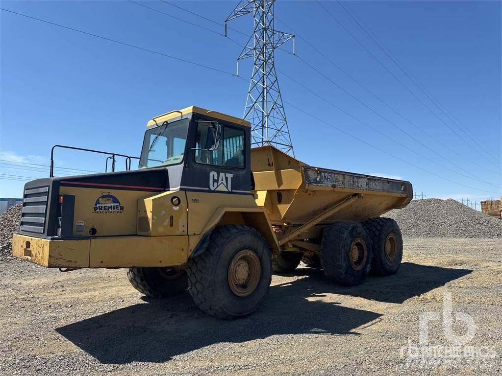 CAT D250E Wozidła przegubowe