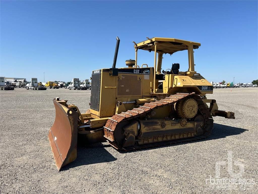 CAT D6M XL Spycharki gąsienicowe