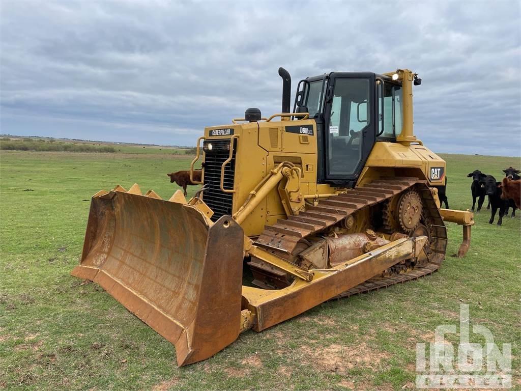 CAT D6N XL Spycharki gąsienicowe