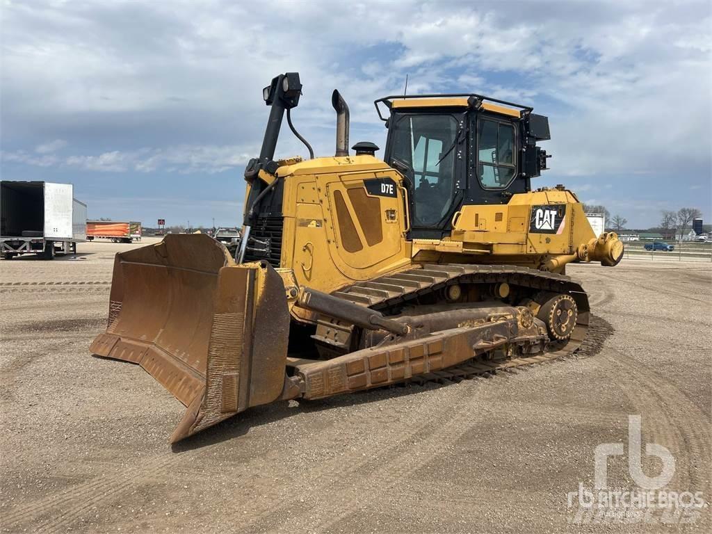 CAT D7E Spycharki gąsienicowe
