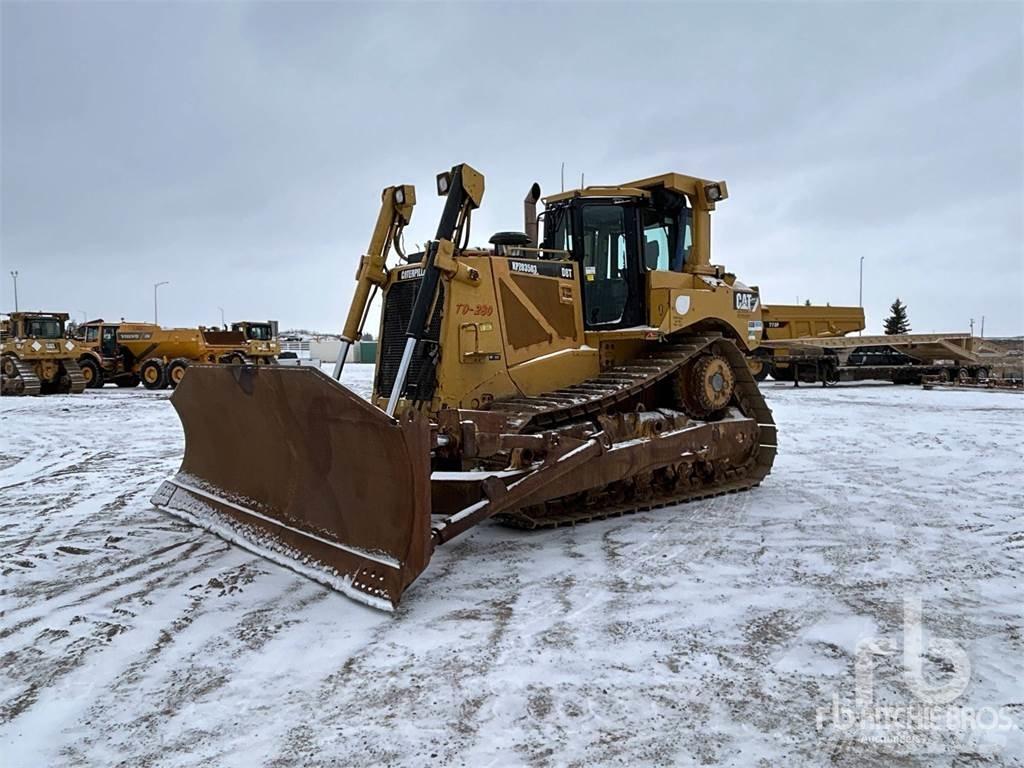 CAT D8T Spycharki gąsienicowe