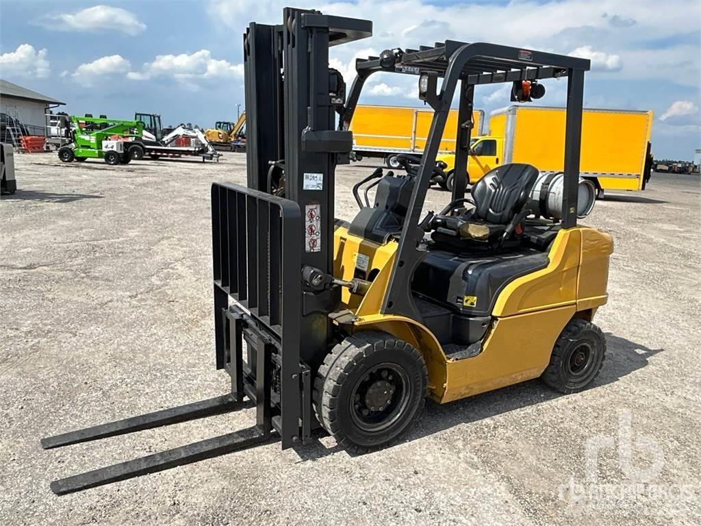 CAT GP25N Wózki Diesla