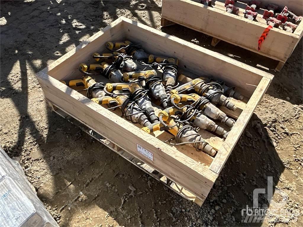 DeWalt DWD520 Maszyny budowlane - Inne