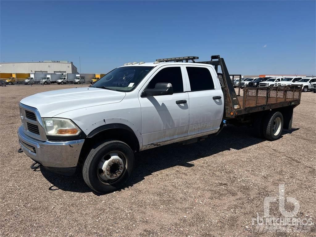 Dodge 4500 Ciężarówki typu Platforma / Skrzynia