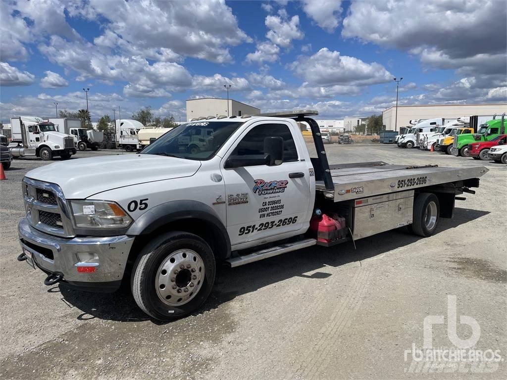 Dodge 5500 Samochody ratownicze pomocy drogowej