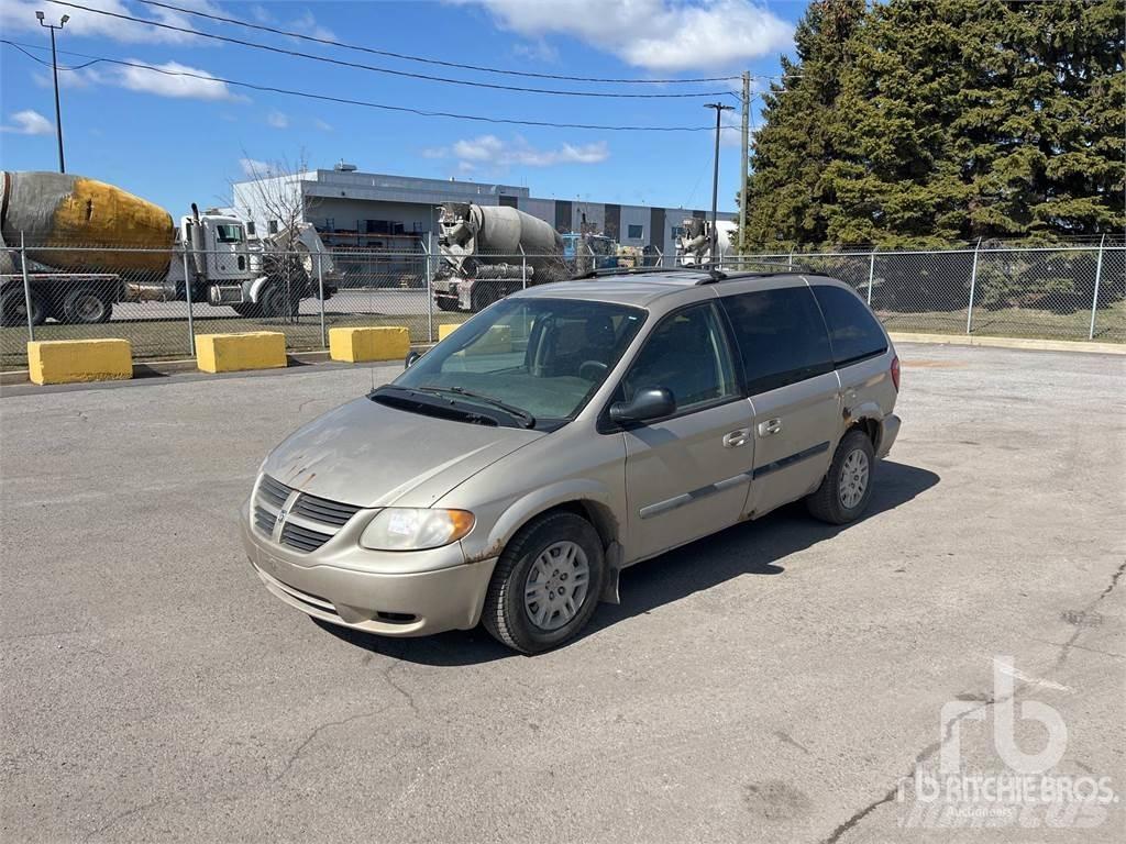 Dodge CARAVAN Busy / Vany