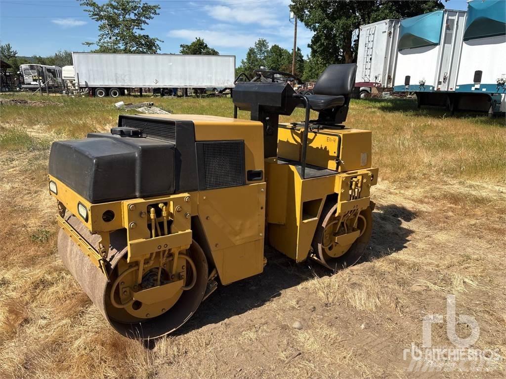 Dynapac CC101 Walce dwubębnowe