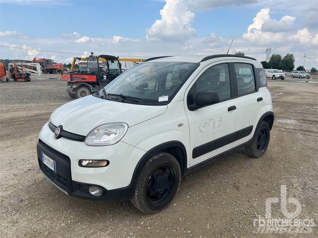 Fiat PANDA 4X4 Samochody osobowe