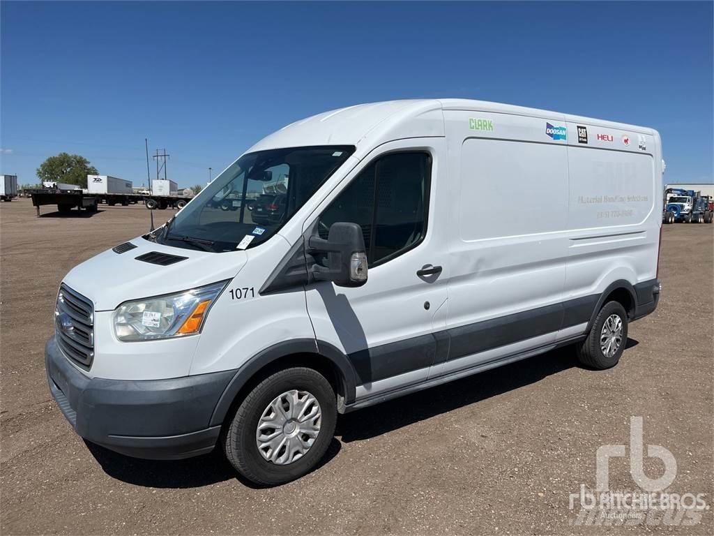Ford E-350 Chłodnie samochodowe