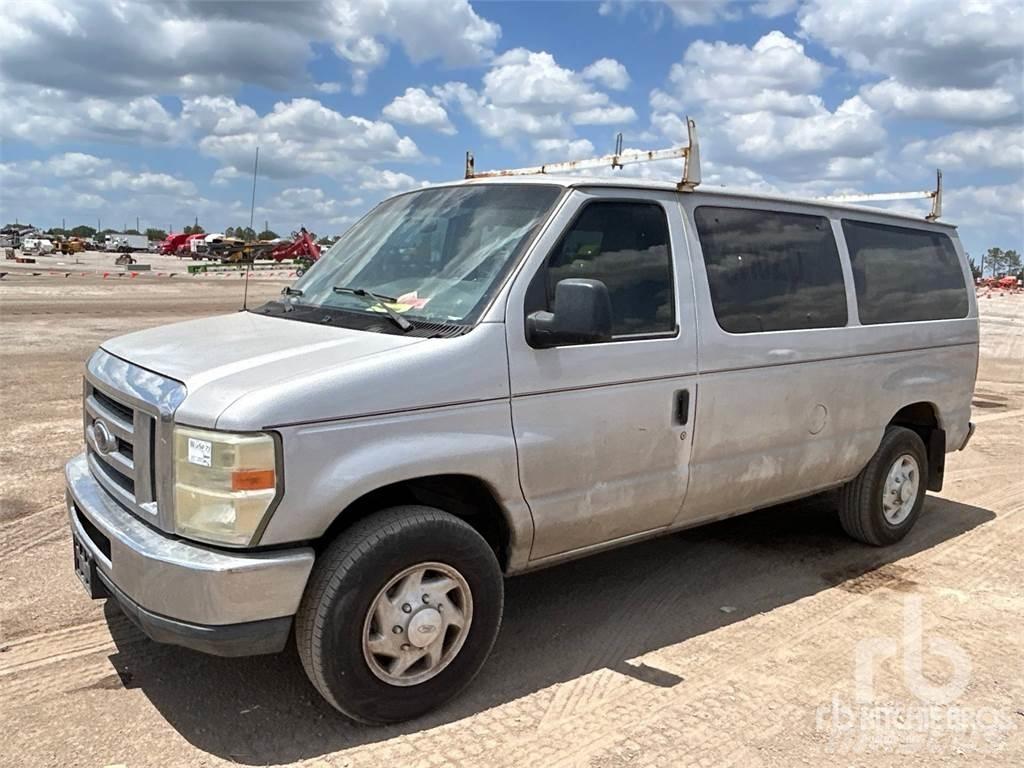 Ford E-350 Chłodnie samochodowe