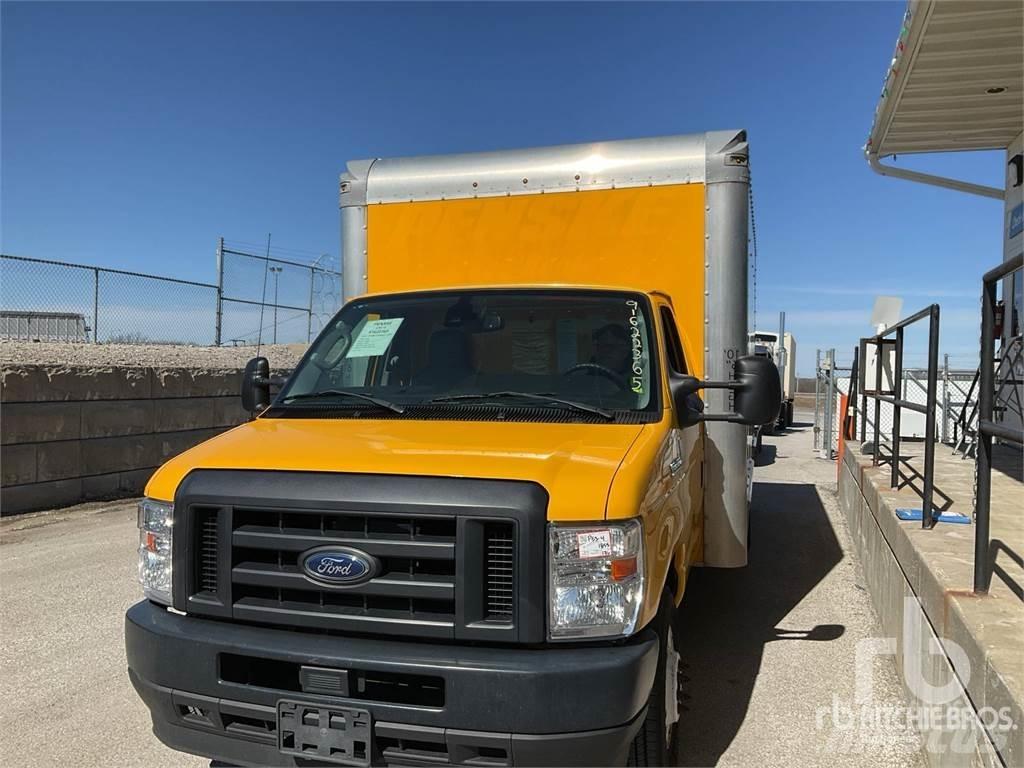 Ford E350 Busy / Vany