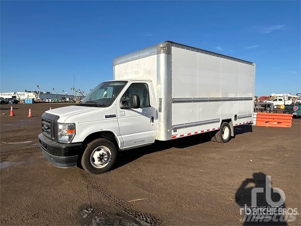 Ford E350 Busy / Vany